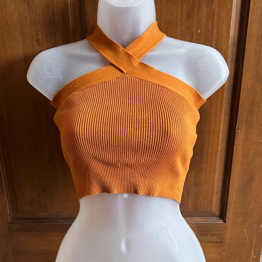 Stylish Orange Cross-Neck Ribbed Crop Top